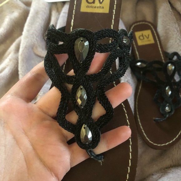Dolce Vita Black Sandals - Picture 2 of 5